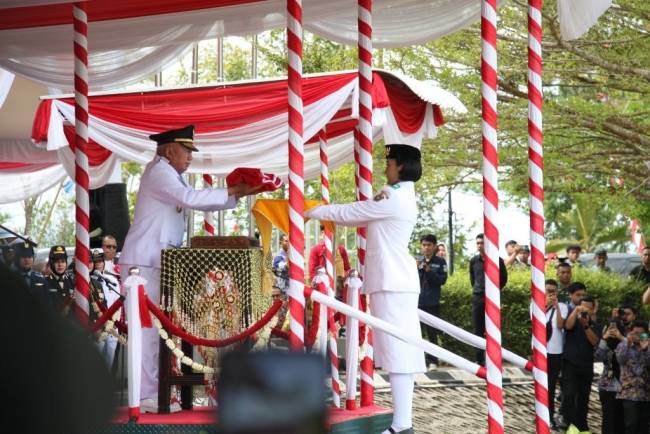 Peringatan HUT Kemerdekaan RI ke-80 di lapangan Kantor Gubernur Kalsel, Banjarbaru, Minggu (17/8/2025) (SuarIndonesia/Adv)