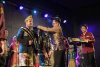 .Ketua Umum Pawadahan Nanang Galuh Kabupaten Balangan, Ahmad Pajar, menjelaskan dari 15 pasang peserta atau 30 orang, akan dipilih sembilan pasang atau 18 orang yang berhak melaju ke Grand Final (SuarIndonesia/Adv)