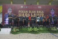 Kajati Kalsel, Rina Virawati, SH, MH membuka Pekan Olahraga dalam rangka memperingati Hari Ulang Tahun ke-80 Kejaksaan Republik Indonesia, di GOR Babussalam Banjarbaru,  Rabu (20/8/2025). (SuarIndonesia/Ist)
