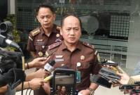 Kepala Pusat Penerangan Hukum (Kapuspenkum) Kejaksaan Agung Anang Supriatna berbicara dengan awak media di Gedung Kejaksaan Agung, Jakarta, Senin (11/8/2025). (ANTARA/Nadia Putri R)
