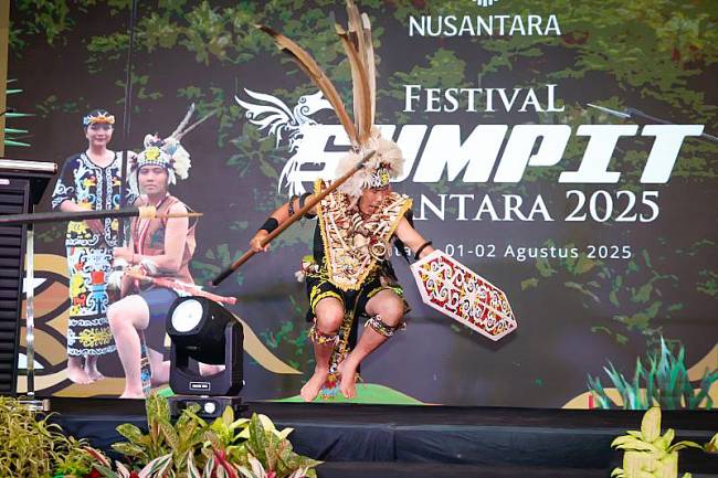 OIKN gelar Festival Sumpit Nusantara 2025 sebagai upaya pelestarian budaya leluhur Nusantara. (ANTARA/HO-dokumen Humas OIKN)
