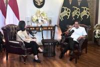 Menteri Hukum Supratman Andi Agtas (kanan) dalam wawancara khusus dengan ANTARA di Jakarta, Senin (4/8/2025). (ANTARA/Agatha Olivia Victoria)