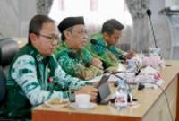 Teks foto : Pemkab Balangan mengikuti rakor pemantauan indeks pencegahan korupsi MCSP KPK secara virtual. (SuarIndonesia/MC Balangan)