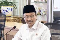 Menteri Sosial Saifullah Yusuf memberikan keterangan terkait realisasi penyaluran bantuan sosial tahap triwulan ketiga 2025 dalam konferensi pers di Jakarta, Senin (15/9/2025). (ANTARA/M Riezko Bima EP)