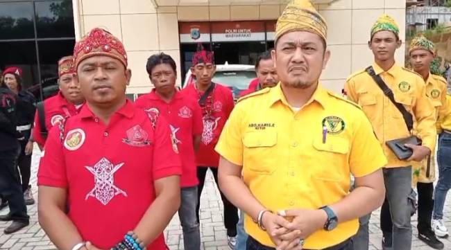 Para tokoh lintas Ormas Adat di Kalsel (SuarIndonesia/Ist)