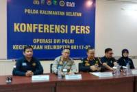 Kabid Dokkes Polda Kalsel, Kombes Pol Muhammad El Yandiko, didampingi Kabid Humas, Kombes Pol Adam Erwindi ,, Minggu (7/9/2025) malam/ SuarIndonesia/DO)