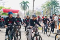 Teks foto : Jajaran Forkopimda Balangan mengikuti Sanggam Funbike I. (SuarIndonesia/ MC Balangan)