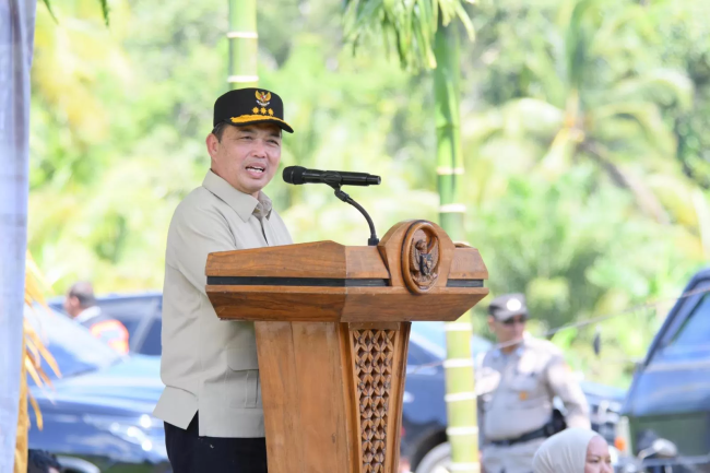 
Gubernur Kalbar, Ria Norsan. (Foto: Istimewa)