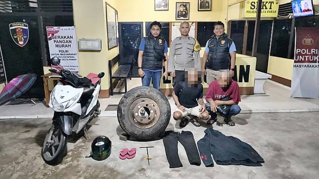 Kasus sindikat pencurian ban truk di Ketapang. (Foto: Istimewa)