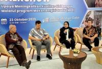 Wakil Kepala Badan Gizi Nasional (BGN) Nanik S Deyang (kedua kanan) dalam gelar wicara bertajuk 