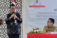 Deputi Bidang Pelayanan Publik Kementerian PANRB Otok Kuswandaru (kiri) (SI/ANTARA/DOK Humas Kemen PANRB)