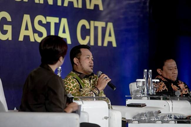 Gubernur Kaltim, Rudy Mas'ud saat menyampaikan paparan di Leadership Forum: Pilar Nusantara, di Jakarta. (SI/ANTARA/DOK Diskominfo)