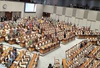 Sejumlah Anggota DPR RI menghadiri Rapat Paripurna DPR RI di kompleks parlemen, Jakarta, Kamis (2/10/2025). (ANTARA/Bagus A Rizaldi)