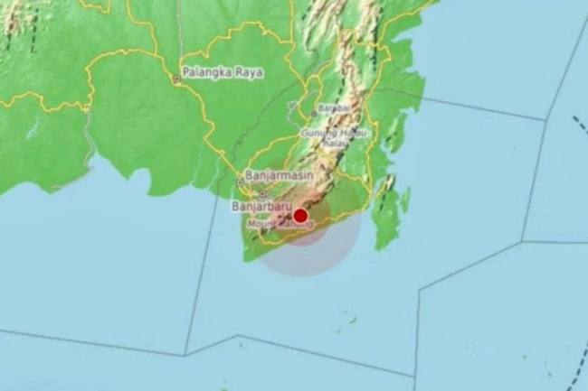 Peta menunjukkan gempa tektonik dangkal berkekuatan magnitudo 2,3 dengan kedalaman 17 kilometer di darat pada jarak 43 kilometer barat daya Kabupaten Tanah Bumbu, Kalimantan Selatan, Minggu (19/10/2025). (SI/ANTARA/DOK BMKG)