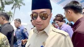 Menteri Sekretaris Negara Prasetyo Hadi, yang juga Juru Bicara Presiden RI, menjawab pertanyaan wartawan saat dia ditemui selepas acara peringatan HUT Ke-80 TNI di Lapangan Silang Monas, Jakarta, Minggu (5/10/2025). (SI/ANTARA/Dokumentasi Pribadi)