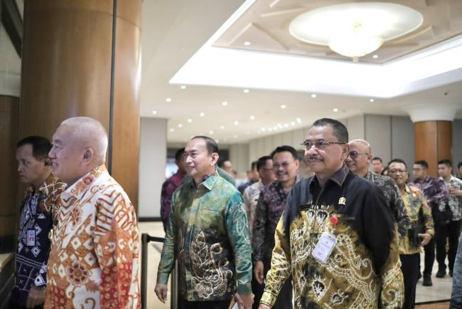 High Level Meeting Tim Pengendalian Inflasi Daerah (TPID) se-Kalimantan Selatan Tahun 2025 yang digelar di Hotel Sheraton Surabaya, Rabu (15/10/2025) (SuarIndonesia/Ist)