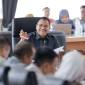 Ketua DPRD Kalsel Supian HK memimpin rapat menegaskan bahwa kebijakan anggaran harus berpihak kepada kepentingan publik dan berorientasi pada hasil nyata. (SuarIndonesia/Ist)