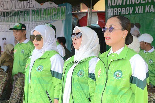 Pelepasan seluruh atlet, pelatih, dan official Kontingen Balangan. (SuarIndonesia/adv)