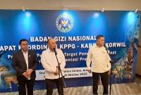 Kepala Badan Gizi Nasional (BGN) Dadan Hindayana usai pertemuan di salah satu hotel di kawasan Ancol di Jakarta, Senin (27/10/2025) (ANTARA/Mario S Nasution)