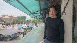 Bupati Balangan, Abdul Hadi, meninjau secara langsung kondisi Pasar Paringin, khususnya area lantai 2, Senin (27/10/2025). (SuarIndonesia/Adv)