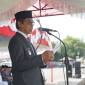 Akhmad Fauzi saat memimpin Upacara Peringatan Hari Sumpah Pemuda ke-97 Tahun 2025, yang digelar di halaman Kantor Bupati Balangan, Paringin Selatan, Selasa (28/10/2025). (SuarIndonesia/Adv)