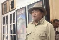 Ketua MAKI Boyamin Saiman usai memenuhi panggilan penyidik Polres Hulu Sungai Selatan (HSS), Jumat (31/10/2025). (Foto: detikKalimantan/Khairun Nisa)