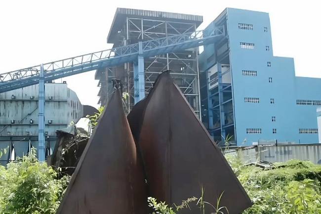 Pembangkit Listrik Tenaga Uap (PLTU) 1 Kalimantan Barat (Kalbar) yang pembangunannya mangkrak akibat tersandung kasus korupsi. (SI/ANTARA/Dok Kortastipidkor Polri)