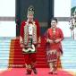 Mantan Presiden ke-7 RI Joko Widodo saat mengenakan pakaian adat Banjar, Baamar Galung Pancar Matahari. (Foto: Screenshot @YouTube Sekretariat Presiden)