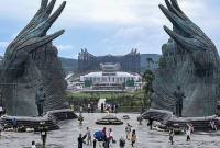 Taman Kusuma Bangsa IKN ramai wisatawan. (Foto: Antara Foto/M Adimaja)