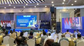 Menteri Hukum Supratman Andi Agtas menyampaikan sambutan saat peluncuran aplikasi layanan sistem verifikasi pemilik manfaat di Jakarta, Senin (6/10/2025). (ANTARA/Fath P Mulya)
