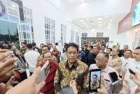 Menteri Keuangan (Menkeu) Purbaya Yudhi Sadewa usai menjadi pembicara di Universitas Airlangga Surabaya, Senin (10/11/2025). (ANTARA/Willi Irawan)