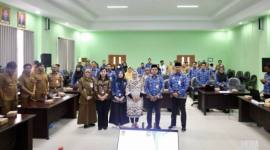 Badan Riset dan Inovasi Daerah (BRIDA) Kalsel menggelar bimbingan teknis terkait transparansi pengelolaan keuangan daerah se-Kasel di Banjarbaru, Kalimantan Selatan, Senin (10/11/2025). (Foto: MC Kalsel)