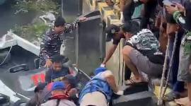 Jasad mengapung di perairan Sungai Barito tepatnya Pelabuban Banjar Raya Banjarmasin Barat, Selasa (4/11/2025)  (SuarIndonesia/DO)siang.