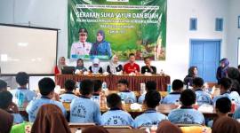 Kabupaten Balangan melaksanakan Gerakan Suka Sayur dan Buah di SMP Negeri 5 Paringin, Kecamatan Paringin,  Selasa (4/11/2025) (SuarIndonesia (adv)