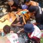 Seorang kakek bernama Syamsudin (80), ditemukan tak bernyawa di sungai kecil berada di Jalan Teluk Dalam depan Sekolahan SMKN 5 Banjarmasin Barat, Kamis (6/11/2025), sekitar pukul 14.00 WITA. (SuarIndonesia/DO)
