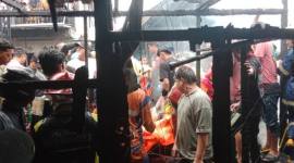 Kebakaerab di Jalan Aes Nasution Gang. Silahturahmi RT 04 Banjarmasin Tengah,  telah tiga korban jiwa, Jum'at (7/11/2025) subuh. (SuarIndonesia/DO), 