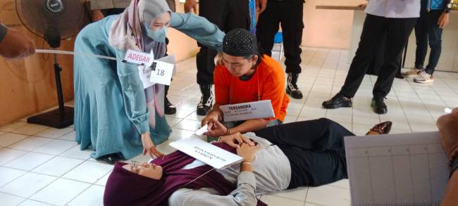 Kasusnya diperagaan pelaku Andi Julianto alias Andi Encek (32), Senin (10/11/2025) (SuarIndonesia/DO)