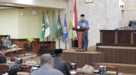 Rapat Paripurna yang dipimpin oleh Ketua Dewan Perwakilan Rakyat Daerah (DPRD) Kalsel, Dr. H. Supian HK, S.H., M.H. Rabu (12/11/2025). (SuarIndonesia/Ist)