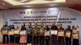 Penganugerahan Wajib Pajak Daerah Terbaik  berlangsung di slah satu hotel berbintang, Sabtu (15/11/2025) (SuarIndonesia/ZI)