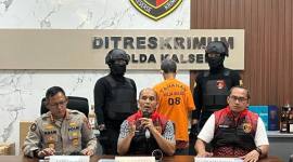 Komplotan mafia tanah  diamankan jajaran Direktorat Reserse Kriminal Umum Polda Kalimantan Selatan (Ditreskrimum) Polda Kalsel. dan kasusnya digelar, Rabu (19/11/2025. *SuarIndonesia/ZI)