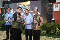 ada ajang Kalsel Innovation Award 2025, DPKP Kalsel sukses menjadi Juara 1 kategori SKPD, yang digelar di Gedung Idham Chalid Banjarbaru, Kamis (20/11/2025) (SuarIndonesia/Adv)