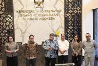 Konferensi pers persiapan program libur akhir tahun di Kantor Kemenko Perekonomian, Jakarta, Rabu (26/11/2025). (Foto: Antara/Bayu Saputra)