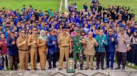 penyambutan yang digelar di halaman Kantor Bupati Balangan, dihadiri sekitar 512 anggota Karang Taruna dari 62 desa, Selasa (11/11/2025) (SuarIndonesia/Adv)