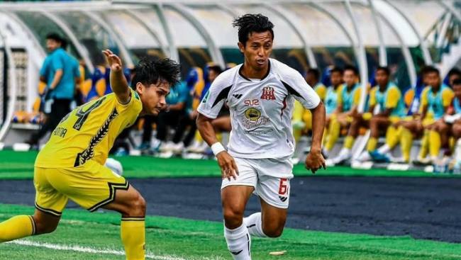 Laga Barito Putera vs Deltras FC. (Foto: Dok Deltras FC)