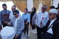 Kepala Dinas Koperasi dan UKM Kalsel saat mendampingi Menteri UMKM berikan dukungan pelaku UMKM yang tersandung kasus hukum. Foto : MC Kalsel