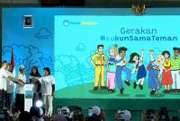 Kementerian Pendidikan Dasar dan Menengah (Kemendikdasmen) di Jakarta pada Rabu (10/12/2025) meluncurkan gerakan Rukun Sama Teman sebagai upaya untuk memperkuat lingkungan sekolah yang aman dan nyaman bagi guru, tenaga kependidikan maupun murid. (ANTARA/Hana Kinarina)
