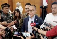 Wakil Ketua MPR RI Eddy Soeparno di kompleks parlemen, Jakarta, Senin (29/12/2025). (ANTARA/Bagus A Rizaldi)
