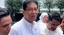 Menteri Keuangan (Menkeu) Purbaya Yudhi Sadewa ditemui, di Kompleks Istana Presiden, Jakarta, Senin (15/12/2025). (Foto: Antara/Fathur Rochman)
