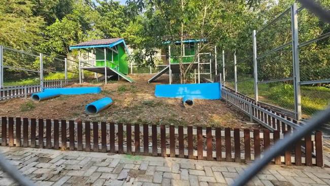 Pembenahan untuk Taman Hijau Balangan di Jalan A Yani, Kecamatan Paringin Selatan, Kabupaten Balangan. (SuarIndonesia/Adv)