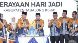Peringatan Hari Jadi ke-60 Kabupaten Tabalong di Halaman Pendopo Bersinar, Senin (8/12/2025), (SuarIndonesia/Ist)